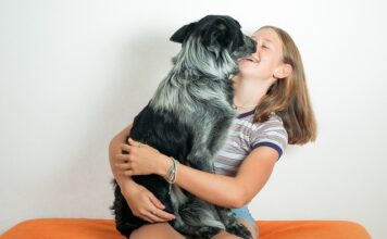 Jak wyciągnąć boleć z obcasa?